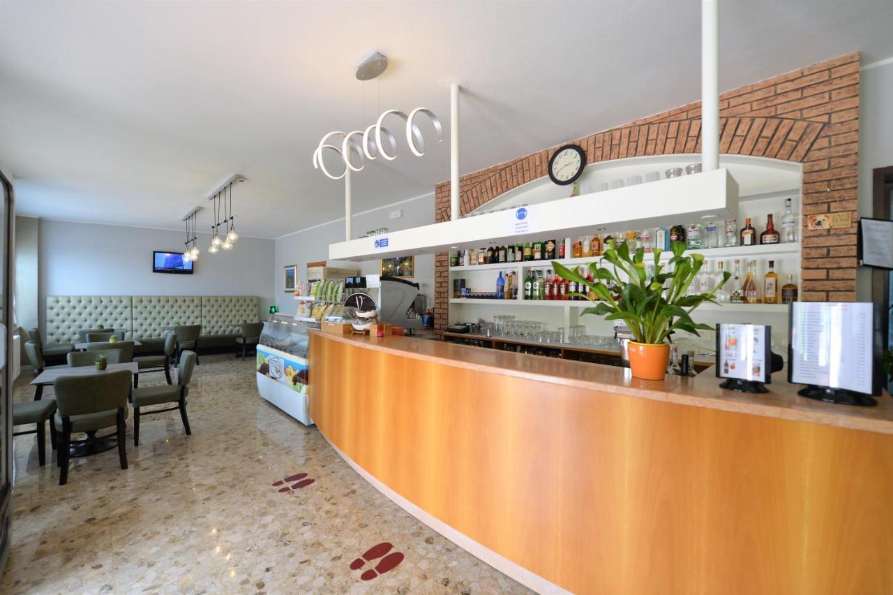 Albergo Panoramica Bardolino Exterior photo